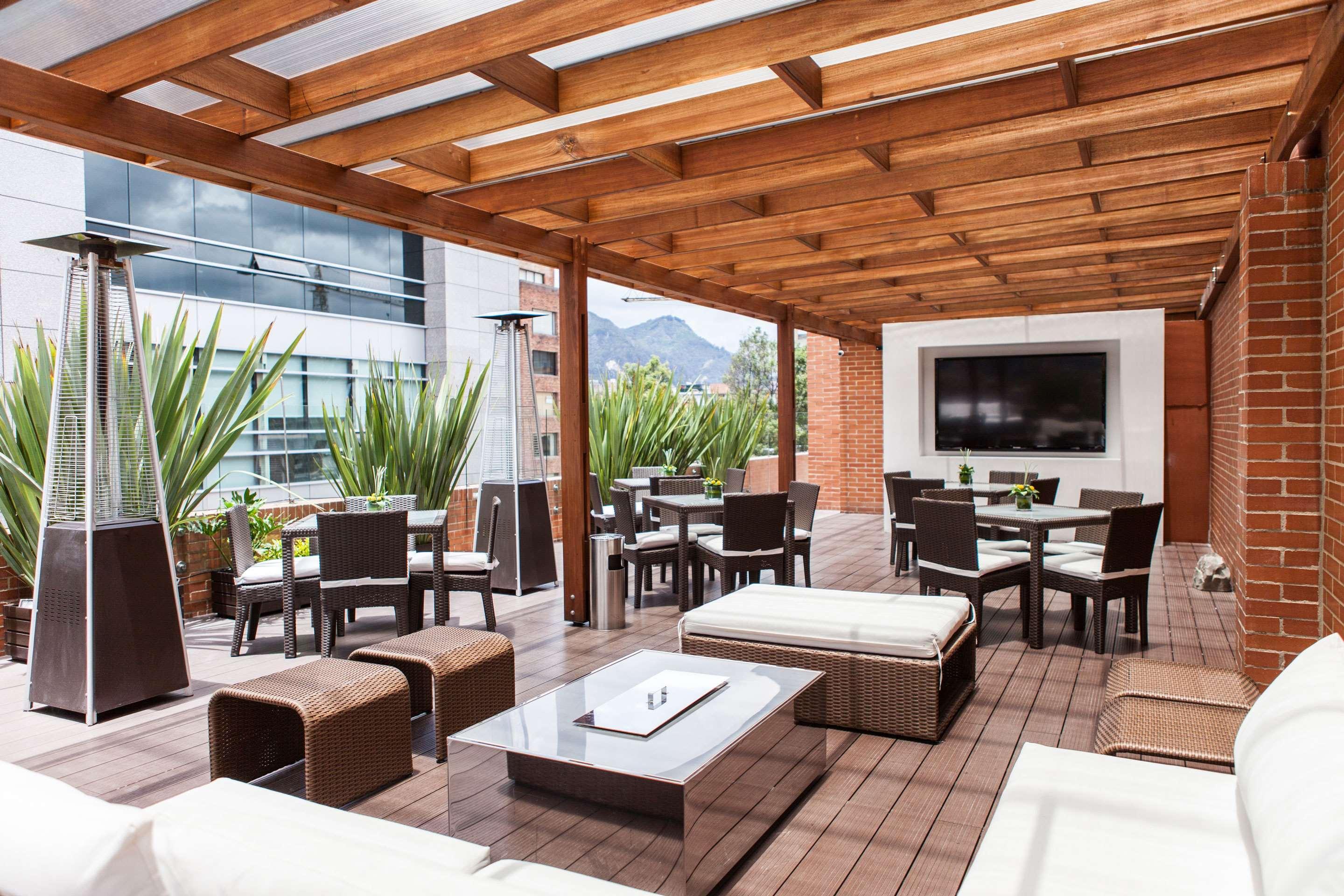 Best Western Plus 93 Park Hotel Богота Экстерьер фото The Pergola