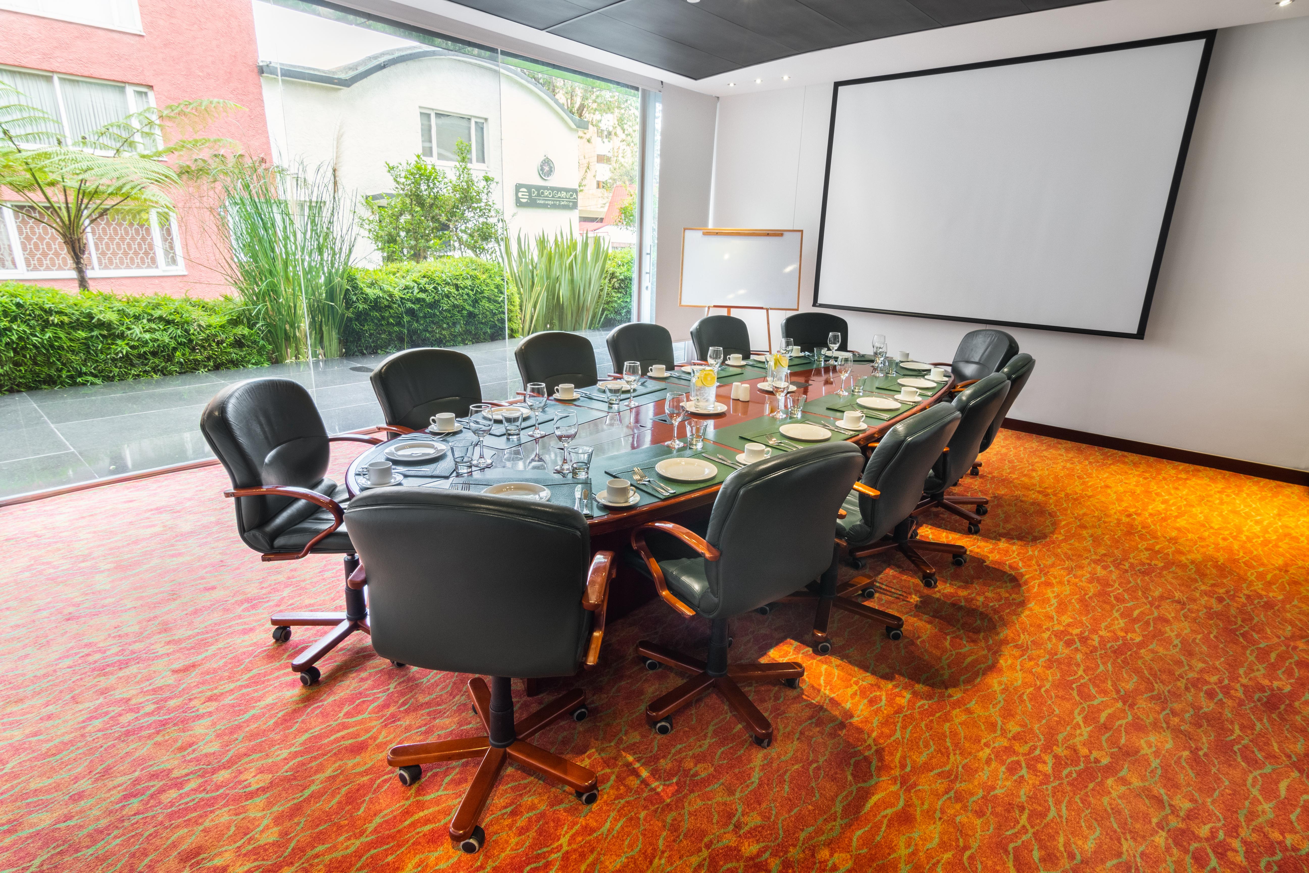 Best Western Plus 93 Park Hotel Богота Экстерьер фото Meeting room