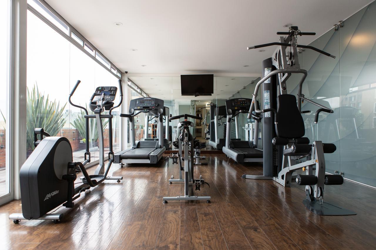 Best Western Plus 93 Park Hotel Богота Экстерьер фото A gym in a hotel